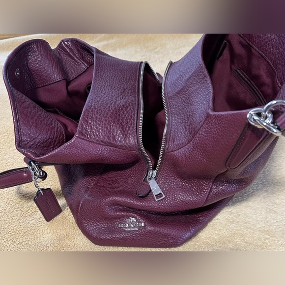 Coach PHOEBE F35723 Bag in Burgundy - Picture 5 of 5